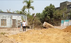 Đà Nẵng: Được cấp đất tái định cư nhưng chưa thể xây nhà