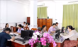 Khẩn trương chi trả chế độ cho người nghỉ việc theo Nghị định 178 trước ngày 15/10