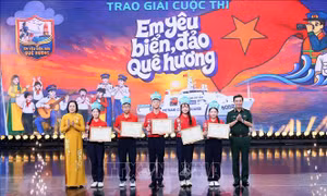 Tổng kết, trao giải Cuộc thi 'Em yêu biển đảo quê hương'