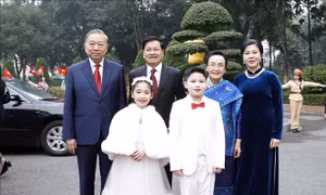 Tổng Bí thư, Chủ tịch nước Lào và Phu nhân rời Hà Nội, kết thúc chuyến thăm cấp Nhà nước đến Việt Nam
