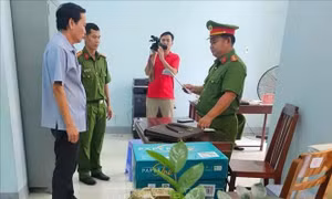 Chuyển tội danh đối với 2 cựu Phó Chủ tịch UBND thành phố An Giang