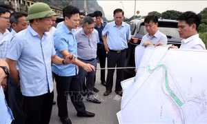 Ninh Bình rà soát, thúc tiến độ 3 dự án giao thông khu vực khu du lịch Tam Chúc