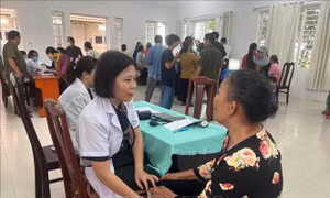 Bà Rịa - Vũng Tàu: Khám, phát thuốc miễn phí cho người dân
