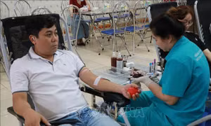 Truyền cảm hứng, động viên hiến máu tình nguyện