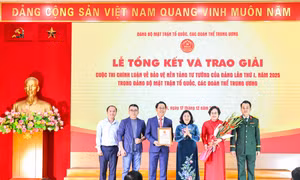 Xây dựng ‘lá chắn tư tưởng’ vững chắc trong toàn Đảng bộ MTTQ, các đoàn thể Trung ương