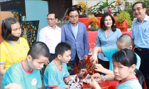 Đề xuất tăng trợ cấp xã hội cùng với thời điểm cải cách tiền lương