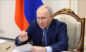 Tổng thống Nga Vladimir Putin ký sắc lệnh về tịch thu tài sản của Mỹ