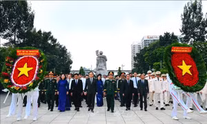 Tưởng nhớ các Anh hùng liệt sĩ, đồng bào đã hy sinh vì Tổ quốc