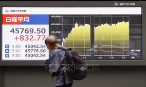 Chỉ số Nikkei 225 của Nhật Bản lập lỷ lục khi Mỹ gia hạn lệnh ngừng bắn với Iran