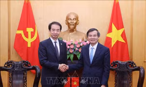 Đổi mới hoạt động hợp tác trao đổi lý luận, bồi dưỡng cán bộ Việt Nam - Trung Quốc