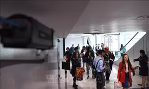 Người nước ngoài nhập cảnh vào Campuchia sẽ không phải khai báo y tế 