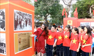 Triển lãm ‘Quốc hội Việt Nam, Hội đồng nhân dân thành phố Hải Phòng qua các kỳ bầu cử’
