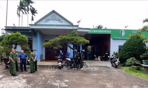 Tạm giữ hình sự giám đốc công ty sản xuất, buôn bán cà phê giả