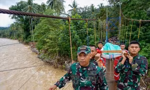 Số người mất tích sau lở đất và lũ quét tại Indonesia tăng lên hơn 40 người