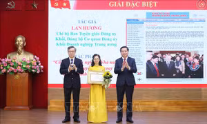 Lễ trao Giải Búa liềm vàng Khối Doanh nghiệp Trung ương năm 2023