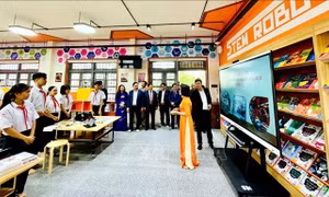Thư viện số và phòng học STEM khơi dậy tinh thần giáo dục khai phóng