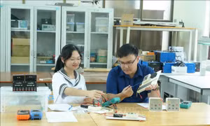 Nữ sinh Ninh Bình tỏa sáng tại Kỳ thi Olympic Vật lý Quốc tế