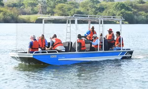 Thuyền chạy điện - Bước tiến trong nỗ lực 'xanh hóa' giao thông tại Botswana