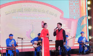 Giữ lửa Đờn ca tài tử giữa mùa Xuân phương Nam