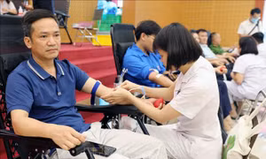 Lan tỏa nghĩa cử cao đẹp hiến máu cứu người