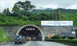 Không cắt điện hầm đường bộ Hải Vân, dù số nợ tiền điện có thể lên tới 4 tỷ đồng