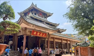 Bảo đảm an ninh, an toàn cho du khách du Xuân tại Khu du lịch quốc gia Núi Sam
