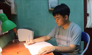 Nỗ lực bền bỉ của thủ khoa khối A00 Bắc Ninh