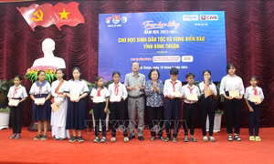 Bình Thuận tiếp bước cho học sinh dân tộc thiểu số đến trường