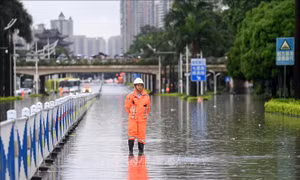 Trung Quốc: Quảng Tây khẩn trương ứng phó bão Ragasa