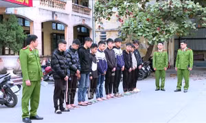Khởi tố, bắt tạm giam nhóm đối tượng đua xe, gây rối trật tự công cộng