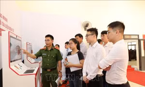 Thí điểm Kiosk thông minh và hệ thống xác thực, cấp bản sao số tài liệu điện tử