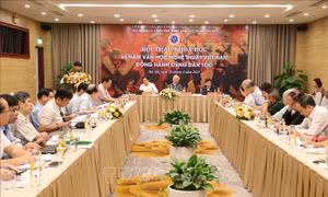 50 năm Văn học nghệ thuật Việt Nam đồng hành cùng dân tộc