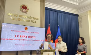 Người Việt tại Nga chia ngọt sẻ bùi cùng đồng bào trong nước