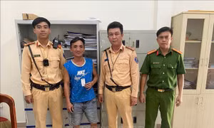 Tây Ninh: Phát hiện tài xế xe đầu kéo dương tính với ma túy