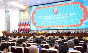 Campuchia: Đảng cầm quyền CPP khai mạc hội nghị trung ương