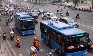 TP Hồ Chí Minh tìm cách gỡ điểm nghẽn trạm sạc cho xe buýt điện