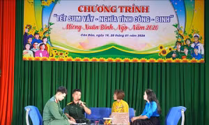Ấm áp chương trình 'Tết nghĩa tình Công - Binh' tại Đặc khu Côn Đảo