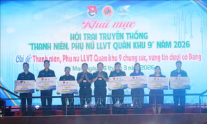 Hội trại truyền thống 'Thanh niên, Phụ nữ lực lượng vũ trang Quân khu 9'