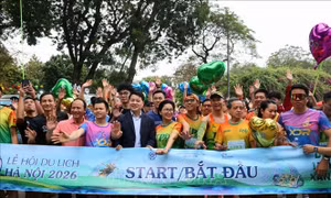 Chạy bộ cộng đồng lan tỏa thông điệp du lịch xanh