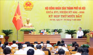 Đại biểu HĐND Hà Nội chất vấn để 'cán bộ làm việc bằng trái tim'