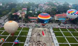 Sắc màu lễ hội Khinh khí cầu quốc tế tại Tuyên Quang