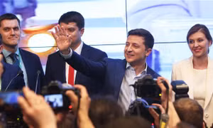 Nghị sĩ Ukraine bình luận về thông tin tổ chức bầu cử vào tháng 7
