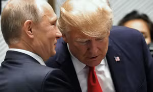 Tổng thống Trump ví ông Putin là ‘kỳ thủ đẳng cấp thế giới’