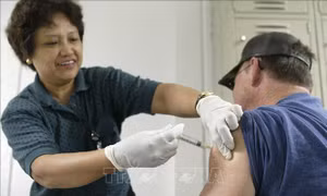 CDC Mỹ: Dịch cúm mùa đang ở mức tồi tệ nhất trong khoảng 15 năm qua