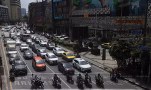 Quan điểm trái ngược về thu phí tắc nghẽn giao thông Bangkok