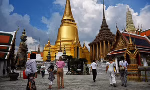 Nội các Thái Lan chấp thuận dỡ bỏ lệnh bán đồ uống có cồn đề kích thích du lịch