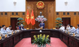 Thủ tướng Phạm Minh Chính: Xây dựng ngay kho dầu thô tại Nghi Sơn và tính toán các địa điểm khác