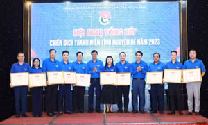 Tỉnh đoàn Quảng Ninh nhận Bằng khen về phong trào Thanh niên tình nguyện hè năm 2023