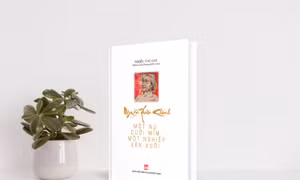 Nguyễn Xuân Khánh - Một nụ cười mỉm, một nghiệp văn xuôi