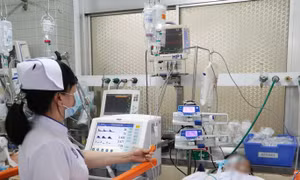 Cứu sống bệnh nhân bị đâm xuyên ngực trái nhờ mổ khẩn tại phòng cấp cứu